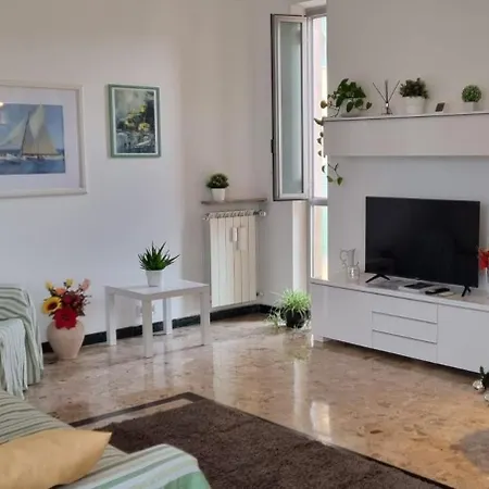 La Vie En Rose Flat Apartment Sestri Levante